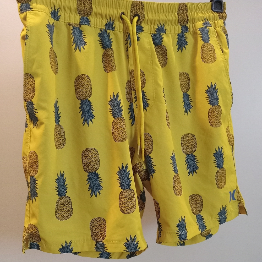 Hurley Yellow Pineapple Print Board Shorts